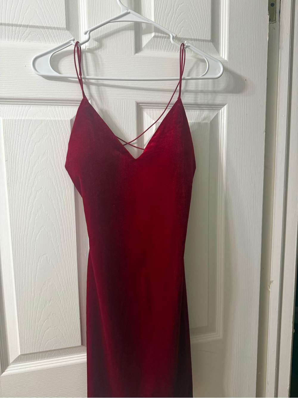 Windsor Elegant Red Velvet Dress with Spaghetti Straps